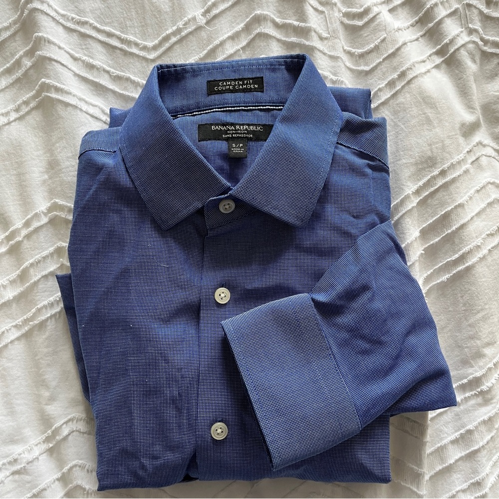 Banana Republic Long Sleeve Button Up Dress Shirt